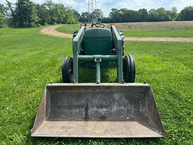 Image of John Deere 2040 equipment image 1