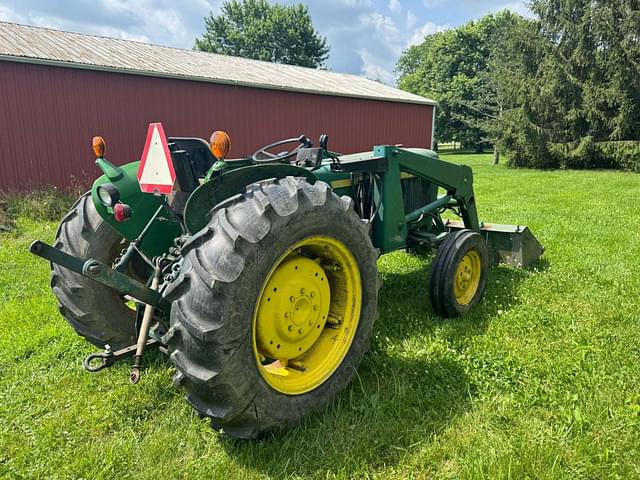 Image of John Deere 2040 equipment image 2