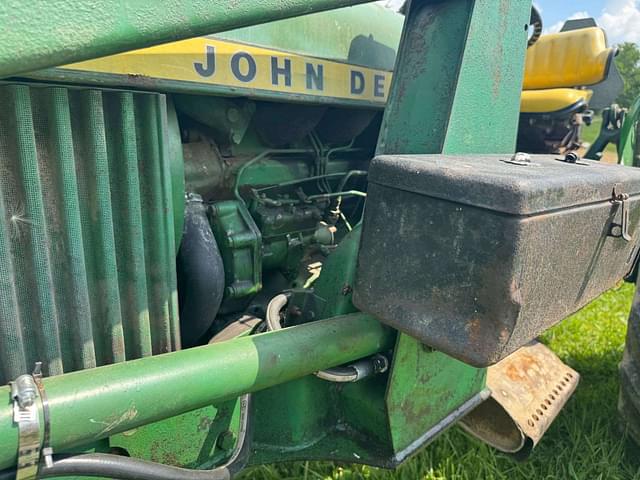 Image of John Deere 2040 equipment image 4