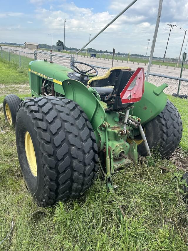 Image of John Deere 2040 equipment image 1