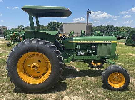 Image of John Deere 2440 equipment image 4