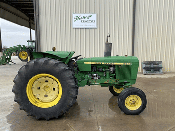 Main image John Deere 2640