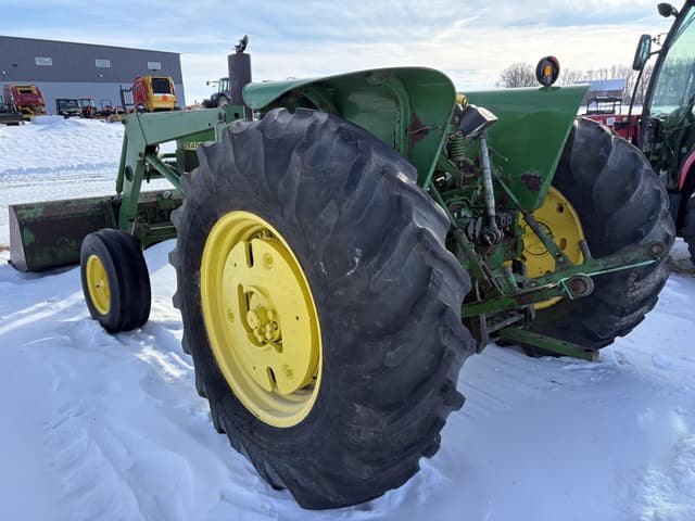 Image of John Deere 2640 equipment image 4