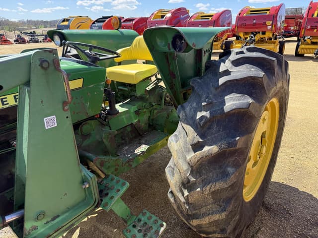 Image of John Deere 2640 equipment image 2