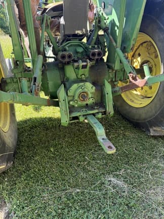 Image of John Deere 2640 equipment image 2