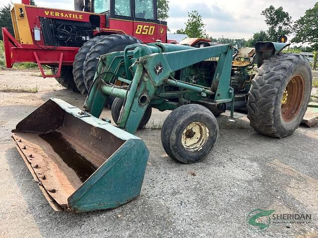 Image of John Deere 2640 equipment image 1