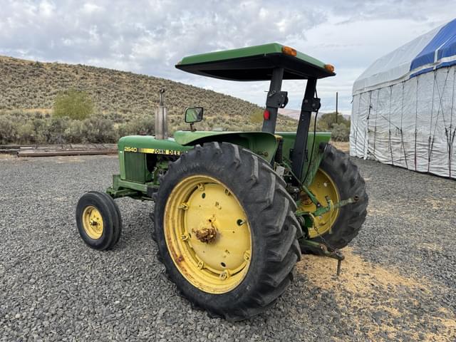 Image of John Deere 2640 equipment image 3