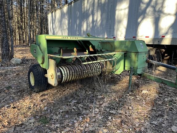 Image of John Deere 336 equipment image 3