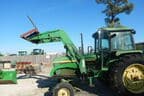 Image of John Deere 4030 equipment image 2