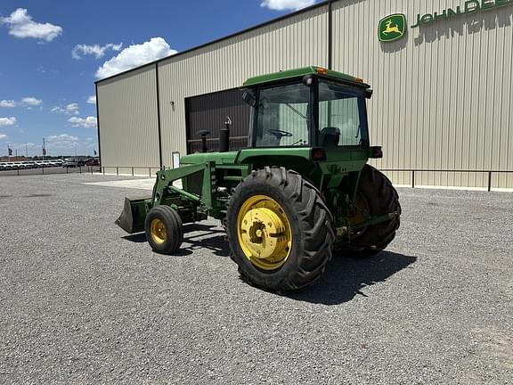 Image of John Deere 4230 equipment image 2