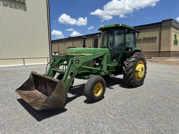 Main image John Deere 4230