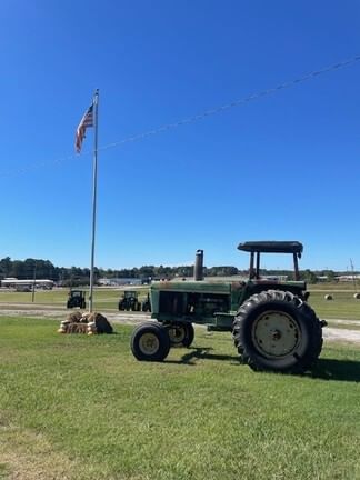 1976 John Deere 4230 Equipment Image0