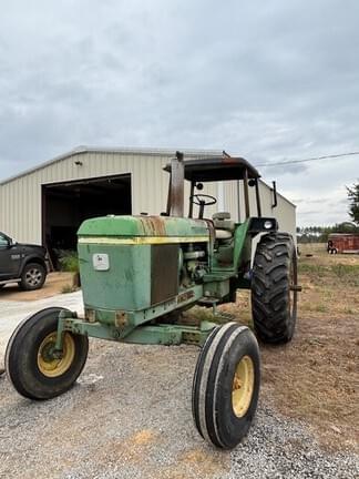 Image of John Deere 4230 equipment image 2