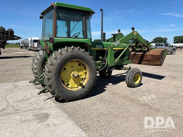 Image of John Deere 4230 equipment image 3