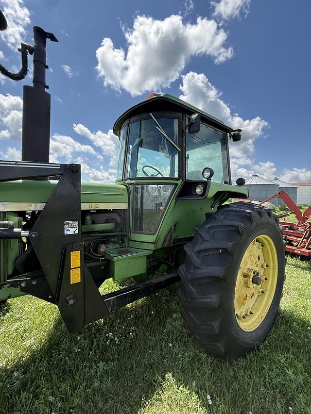 Image of John Deere 4430 equipment image 2