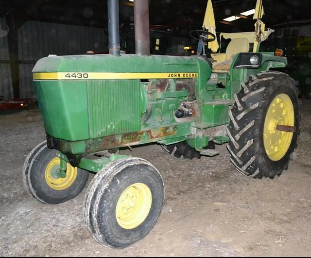 Image of John Deere 4430 equipment image 1