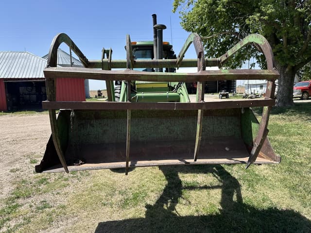 Image of John Deere 4430 equipment image 2