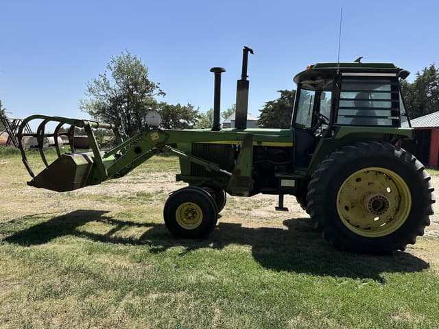 Image of John Deere 4430 equipment image 4