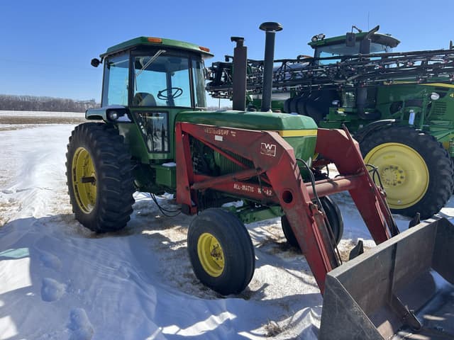 Image of John Deere 4430 equipment image 1