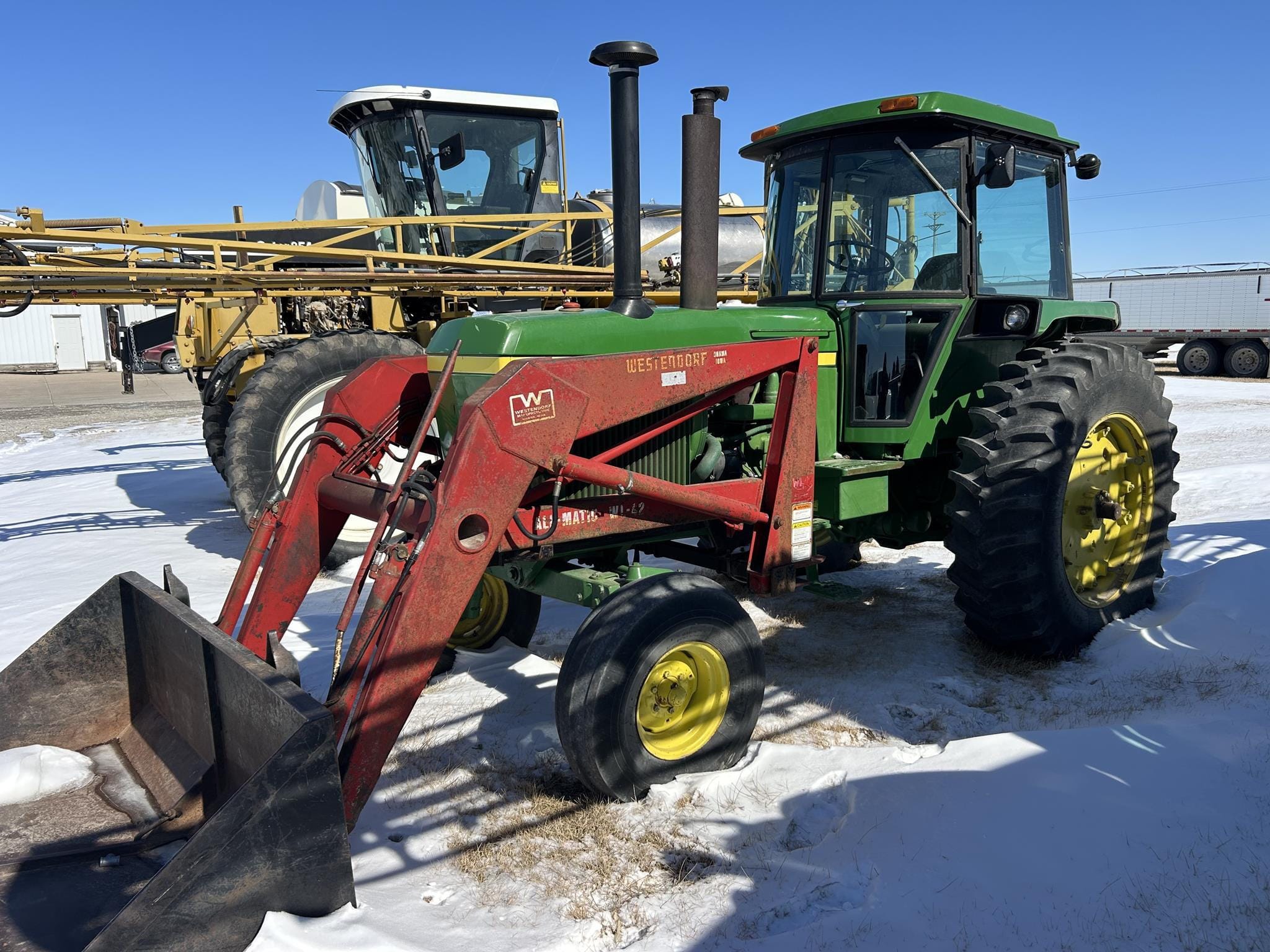 1976 John Deere 4430 Equipment Image0