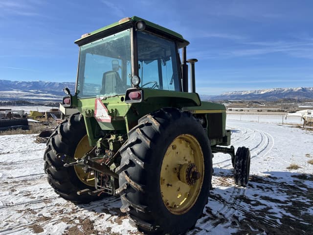 Image of John Deere 4430 equipment image 4