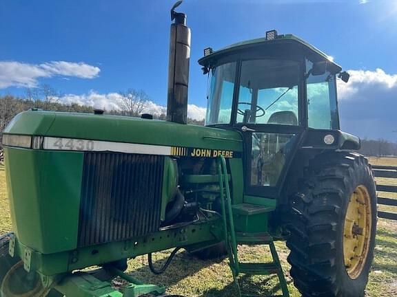 Image of John Deere 4430 equipment image 1