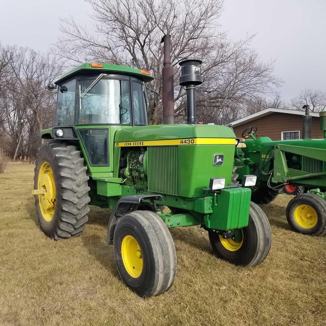 Image of John Deere 4430 Primary image