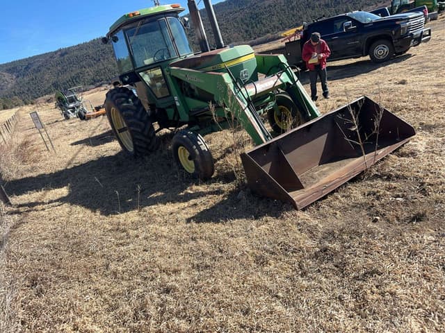 Image of John Deere 4430 equipment image 1