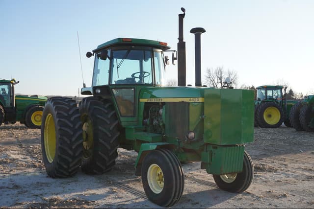 Image of John Deere 4430 equipment image 1