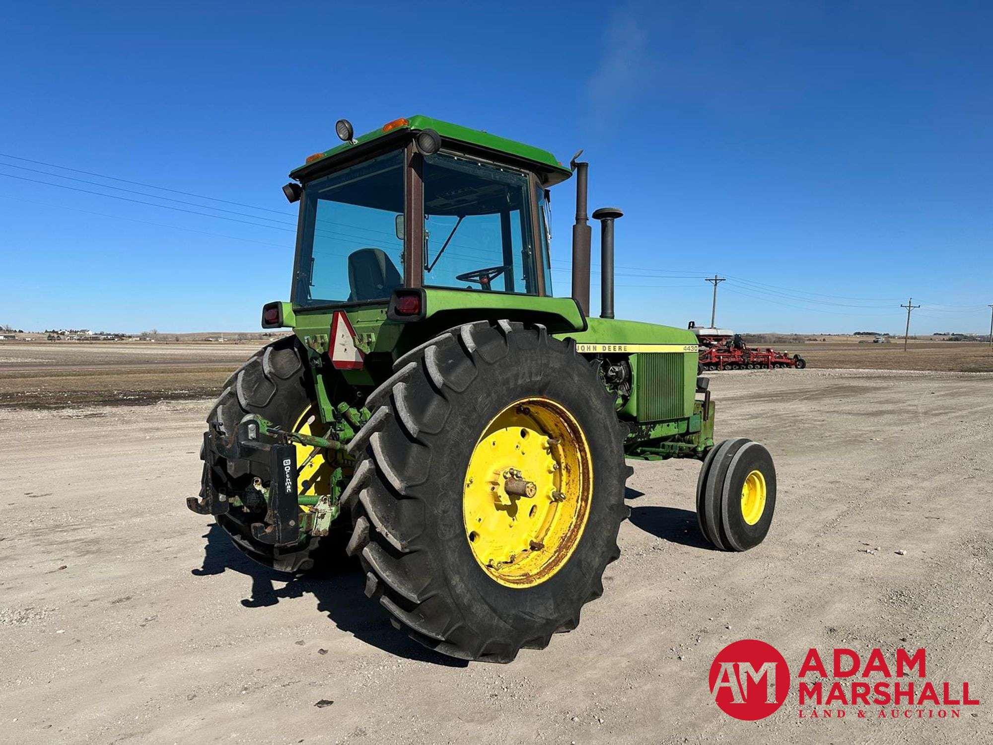 Main image John Deere 4430