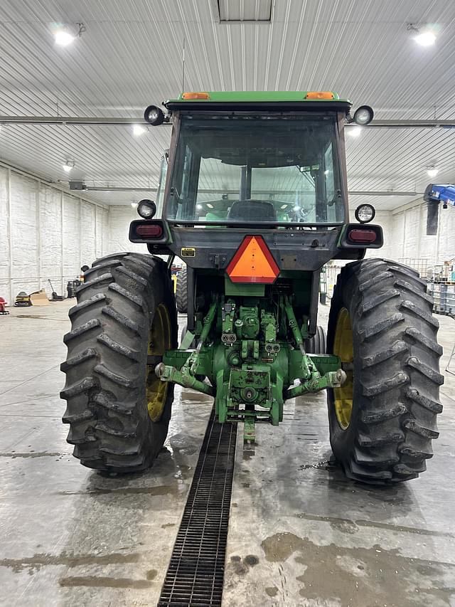 Image of John Deere 4440 equipment image 4