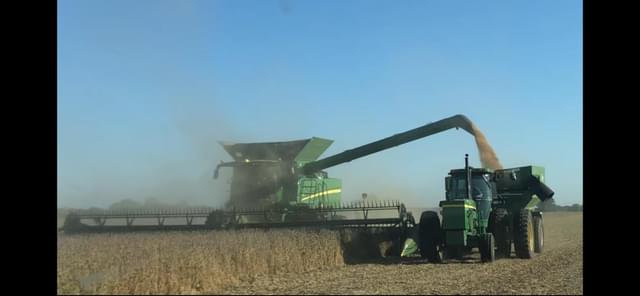 Image of John Deere 4630 equipment image 4