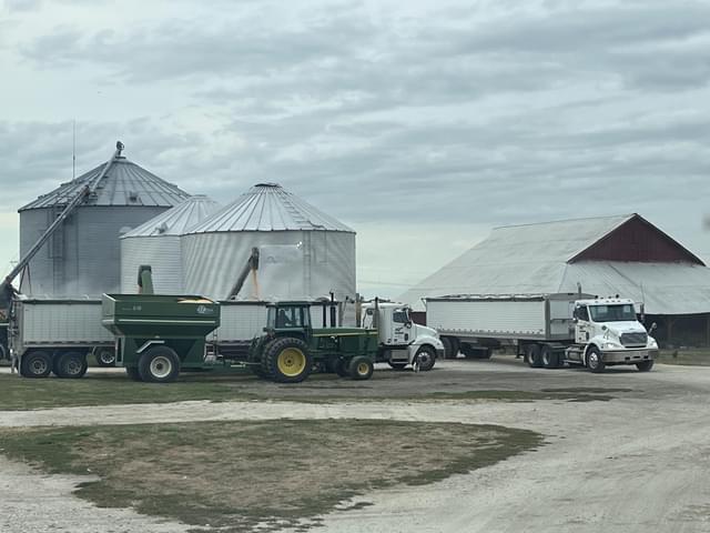 Image of John Deere 4630 equipment image 1