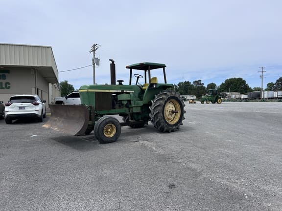 Image of John Deere 4630 equipment image 1