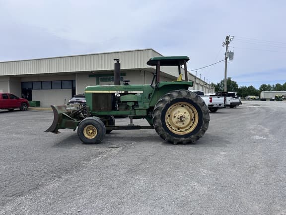 Image of John Deere 4630 equipment image 2