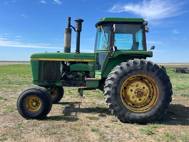 Image of John Deere 4630 equipment image 2