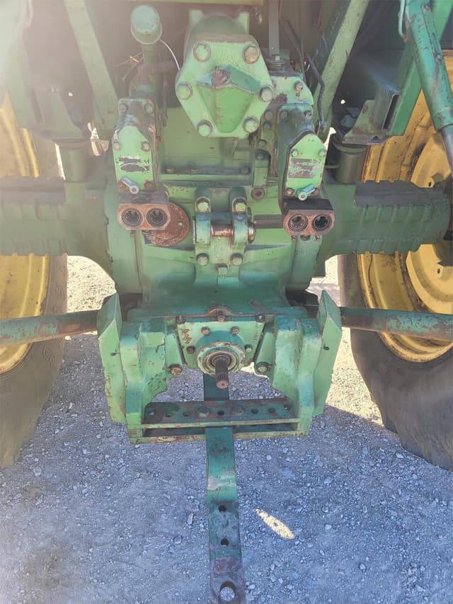 Image of John Deere 4630 equipment image 4