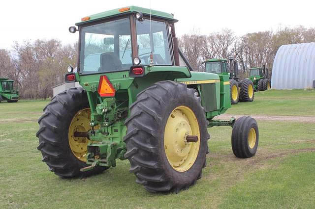 Image of John Deere 4630 equipment image 1