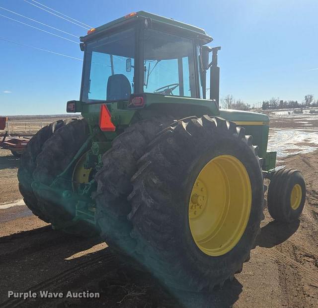 Image of John Deere 4630 equipment image 4