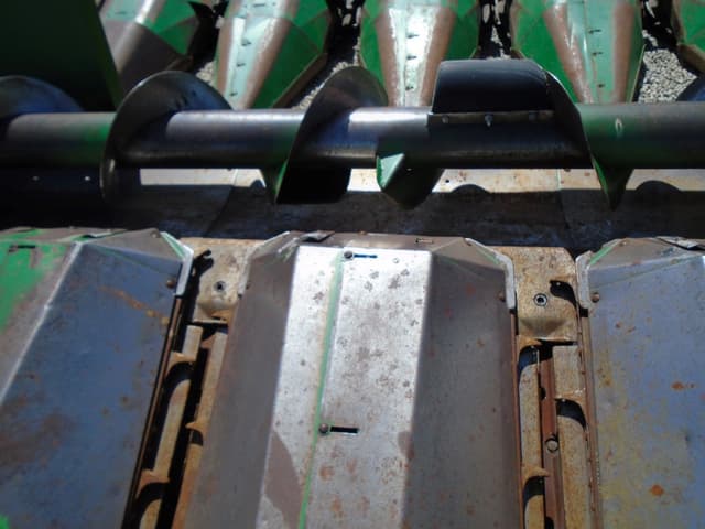 Image of John Deere 643 equipment image 3