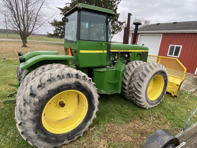 Image of John Deere 8430 equipment image 4