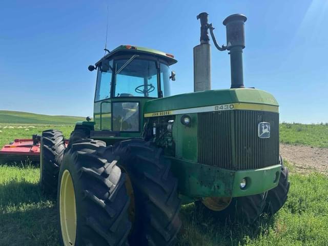 Image of John Deere 8430 equipment image 3