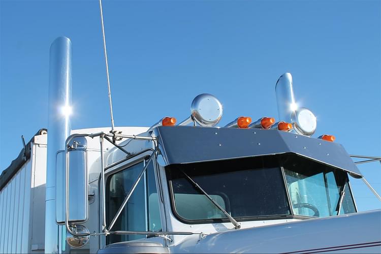 Main image Kenworth W900A 9