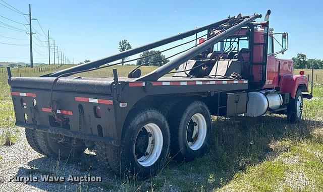 Image of Mack RW613 equipment image 4