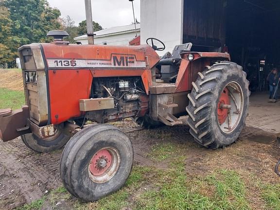 Image of Massey Ferguson 1135 equipment image 1