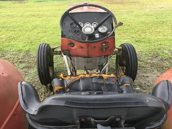 Thumbnail image Massey Ferguson 230 3
