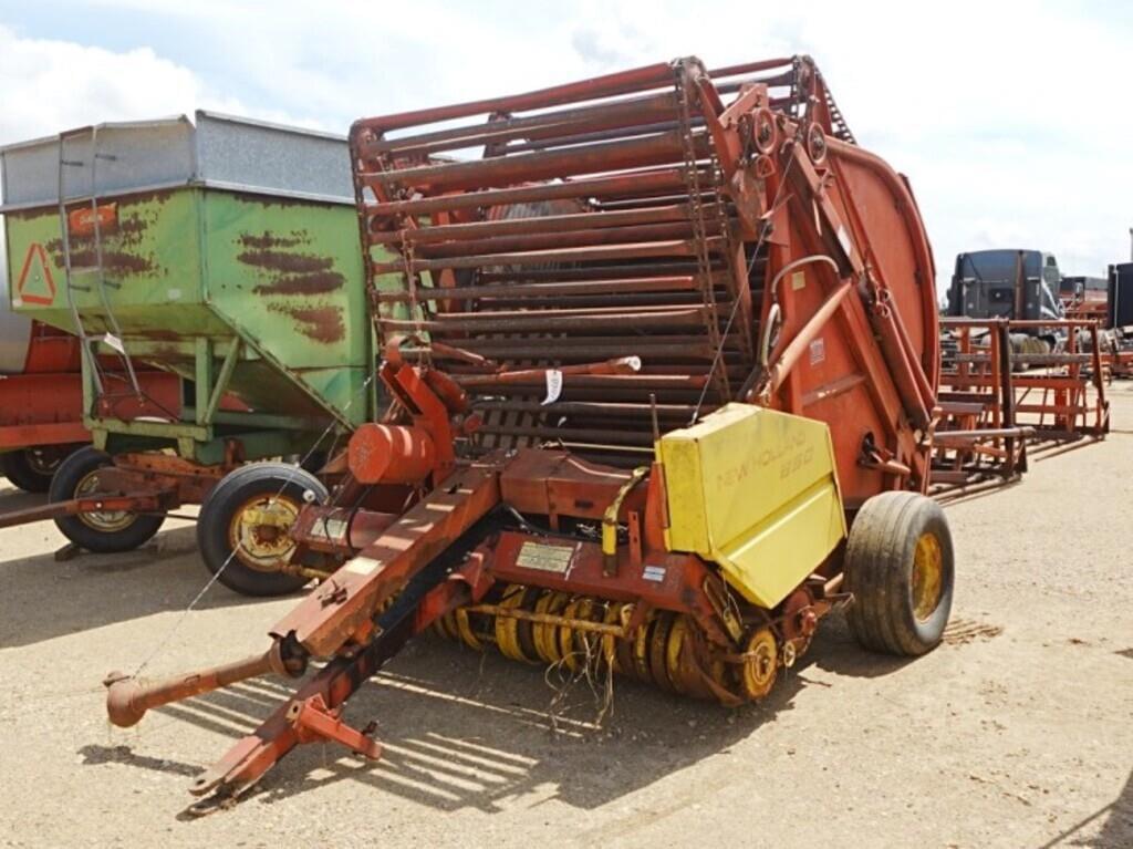 Image of New Holland 850 Primary image