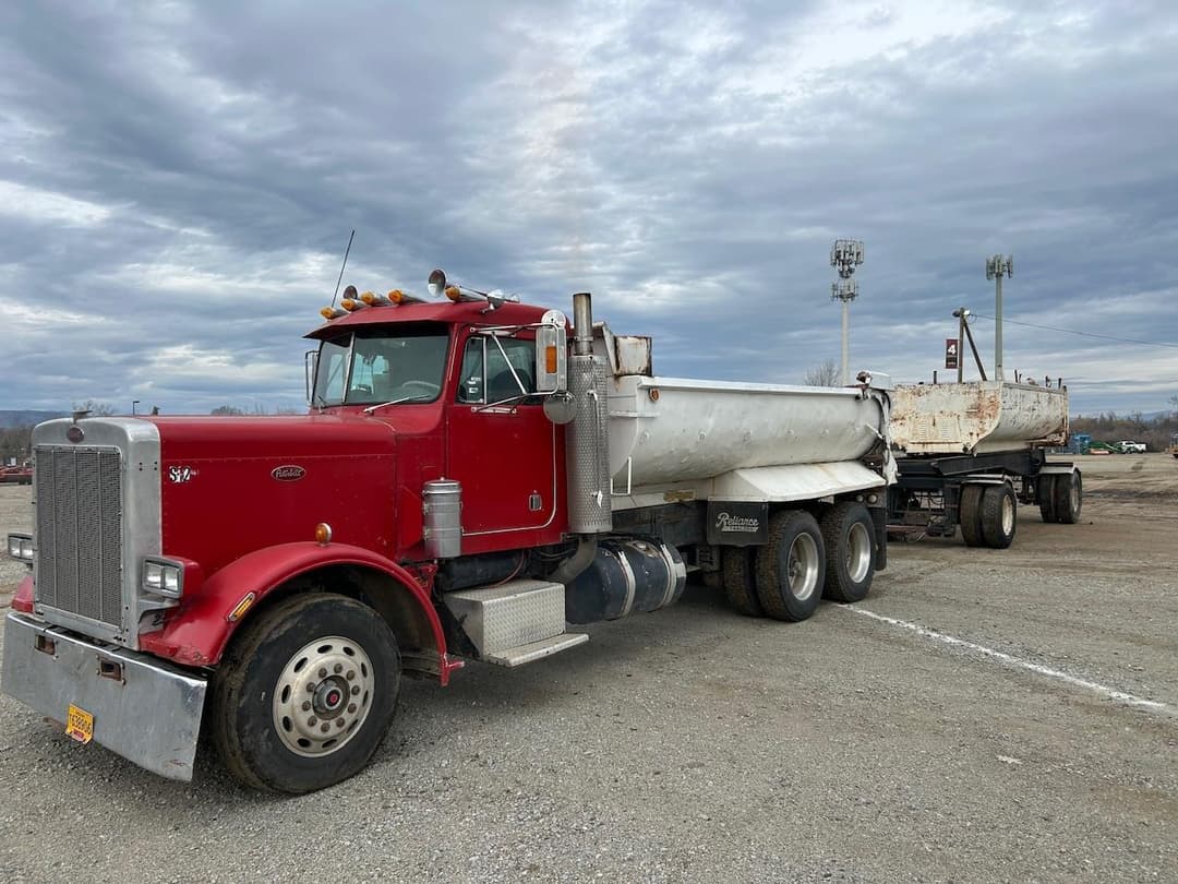 Image of Peterbilt 359 Primary image