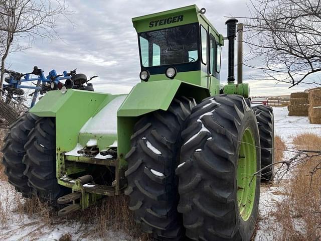 Image of Steiger Cougar II ST-300 equipment image 3