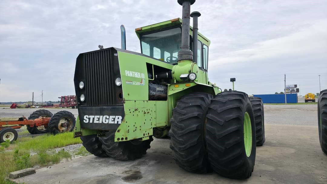 Image of Steiger Panther III ST-320 Primary image